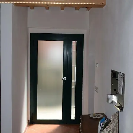 Holiday home And Art 2 Pisa