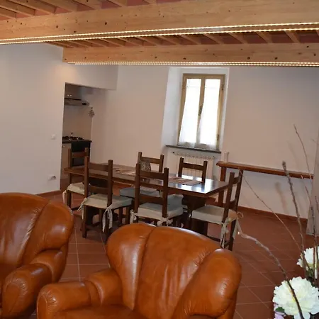 Holiday home And Art 2