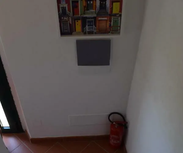 And Art 2 בית נופש פיזה